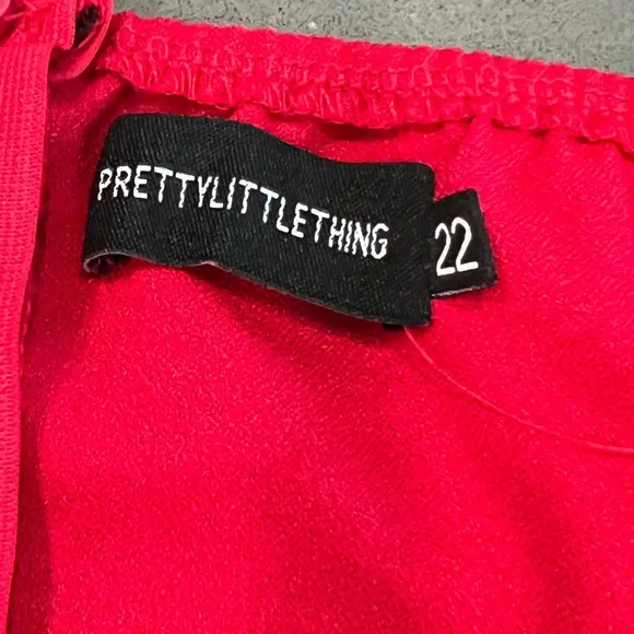 Pretty Little Thing Red Ruched Cut Out Bodycon Dress Plus Size 22 NWOT - Picture 4 of 5